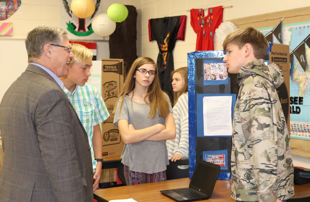 Boyle Middle students develop ideas for new Kentucky laws The