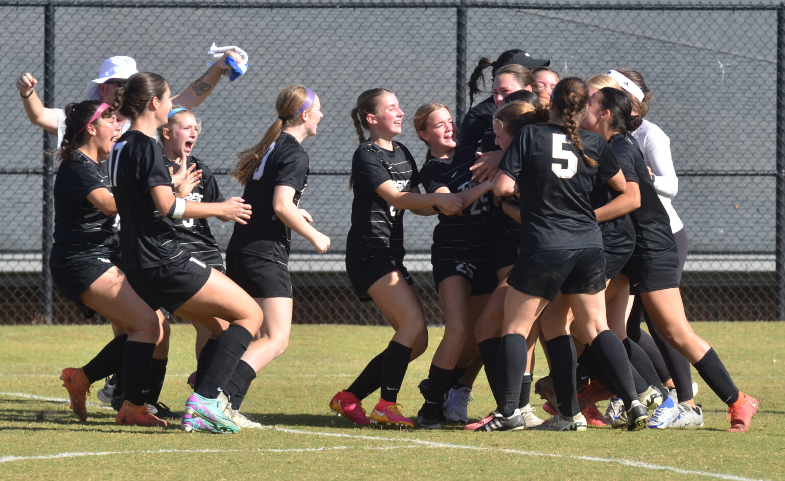 Overtime win gives Boyle girls regional repeat The AdvocateMessenger